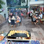 Blue Lagoon מלון מרמריס