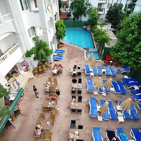 Blue Lagoon 말마리스