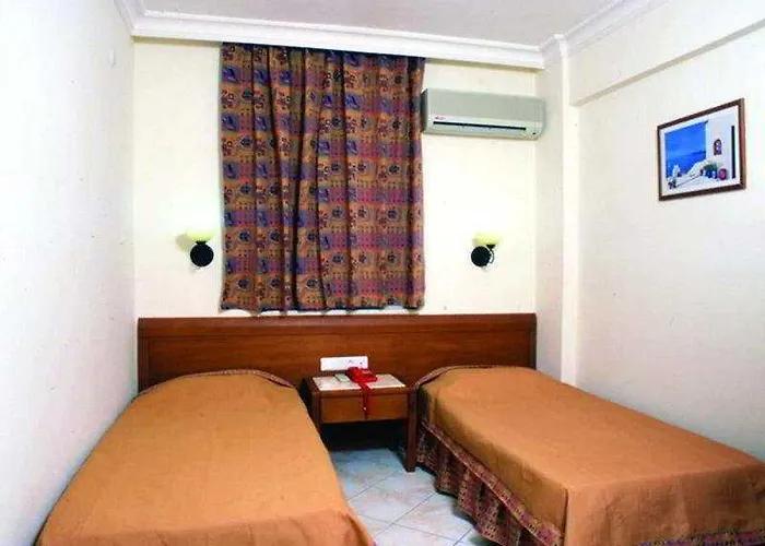 Szálloda Blue Lagoon 3*