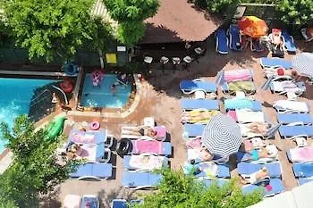 فندق Blue Lagoon 3*